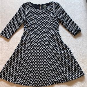 Taylor Black and White Dress - Size 6